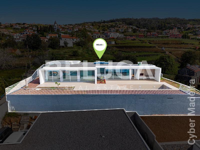 Moradia T4 para Venda Estreito da Calheta, Igreja Abaixo
