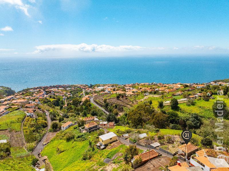 Moradia T4 para Venda Estreito da Calheta, Igreja Acima