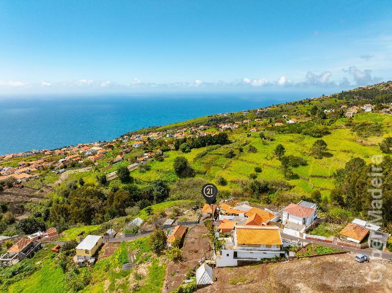 Moradia T4 para Venda Estreito da Calheta, Igreja Acima