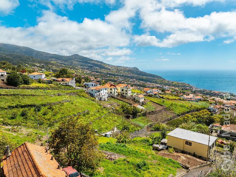 Moradia T4 para Venda Estreito da Calheta, Igreja Acima