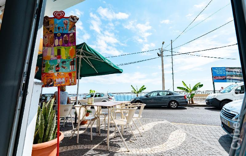 Negocios Outros Trespasse Paúl do Mar, Igreja