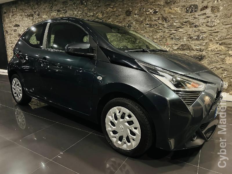 TOYOTA AYGO  1.0T X-PLAY CAMERA Gasolina