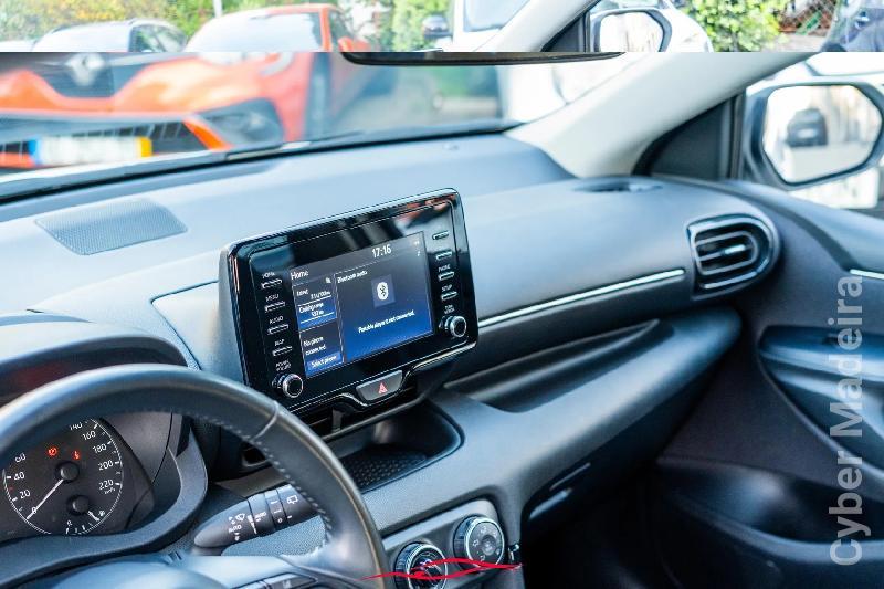 TOYOTA YARIS 1.0 VVT-i Comfort Gasolina