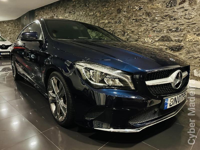 MERCEDES C 200d SHB PACK URBAN/NIGHT AUTOMATICA Gasóleo