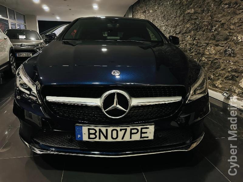 MERCEDES C 200d SHB PACK URBAN/NIGHT AUTOMATICA Gasóleo