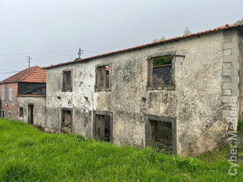 Moradia T3 para Venda Ponta do Pargo, Igreja