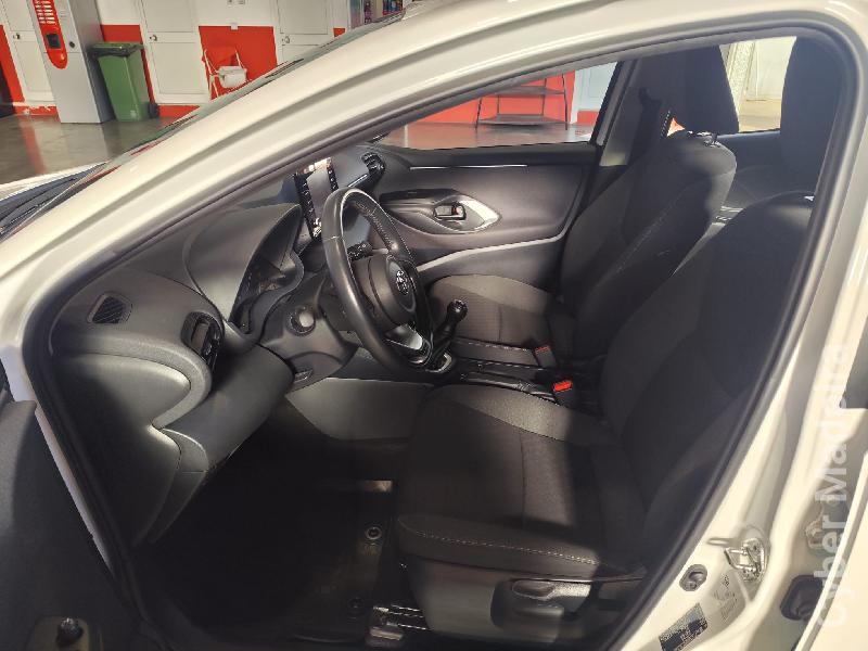 TOYOTA YARIS 1.0 VTT-I COMFORT PLUS Gasolina