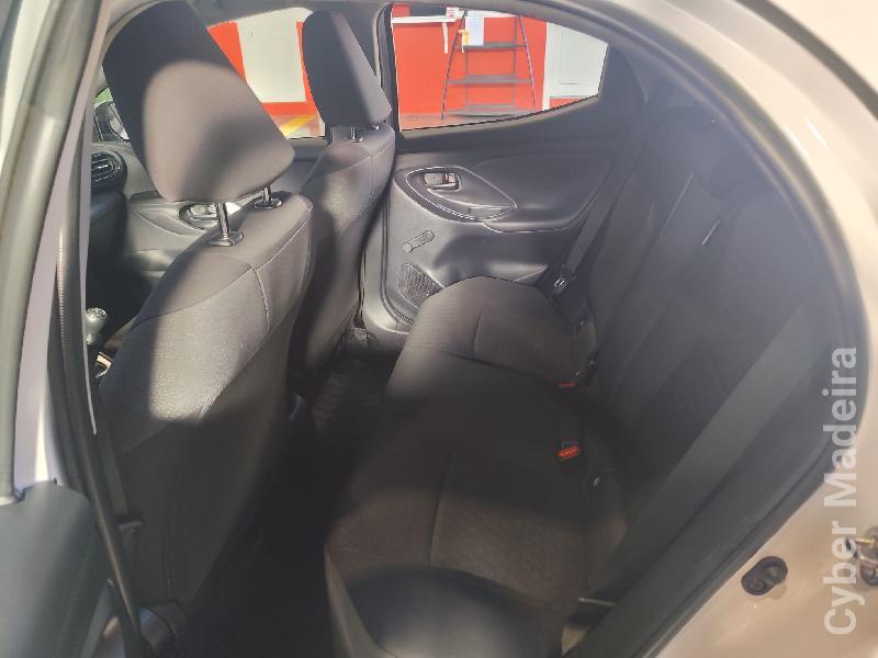 TOYOTA YARIS 1.0 VTT-I COMFORT PLUS Gasolina