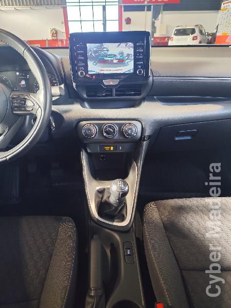 TOYOTA YARIS 1.0 VTT-I COMFORT PLUS Gasolina