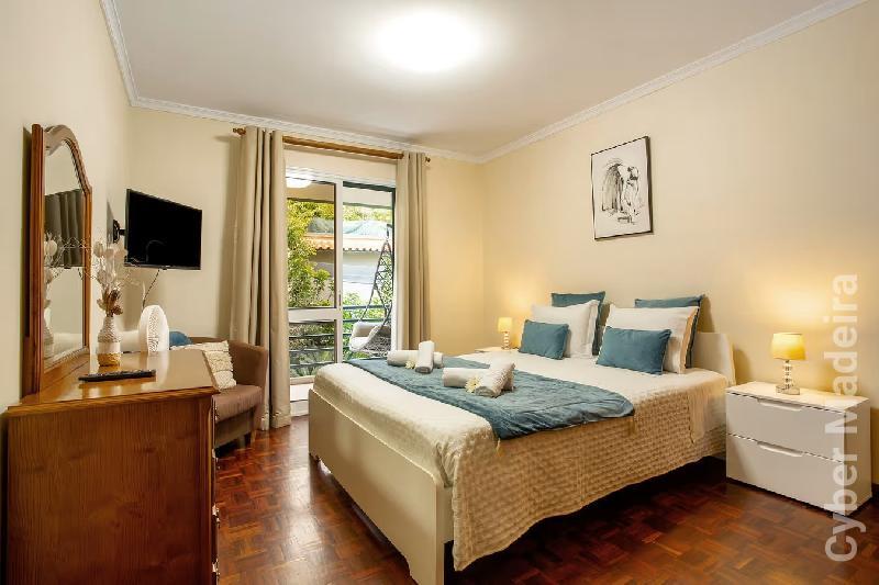 Apartamento T1 para Férias São Roque, Penteada