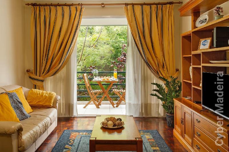 Apartamento T1 para Férias São Roque, Penteada