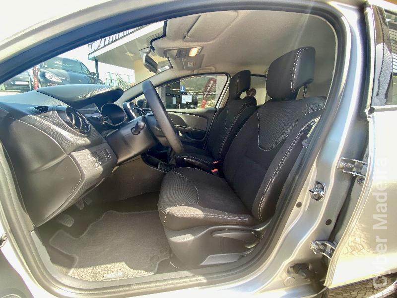 RENAULT CLIO 1.5 DCI Dynamique S Gasóleo