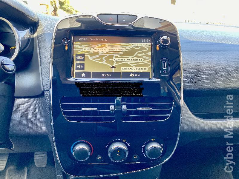RENAULT CLIO 1.5 DCI Dynamique S Gasóleo