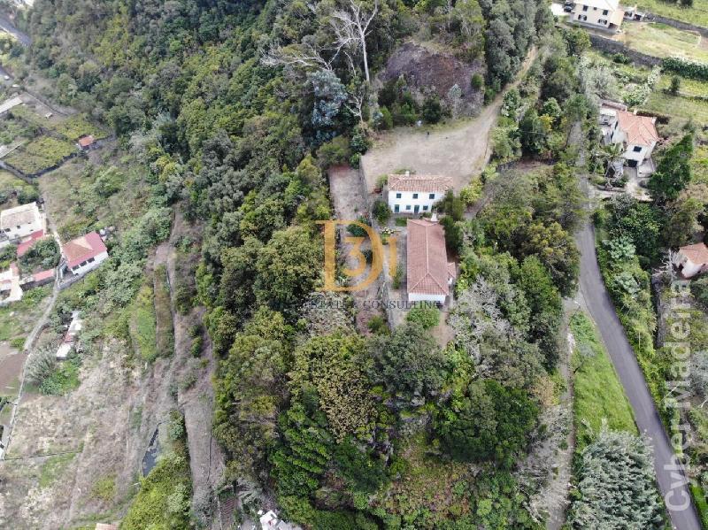 Herdade e Quinta T3 para Venda São Vicente, Centro