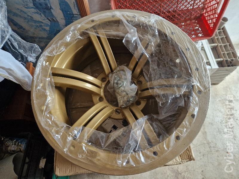 Jantes 4x4 furacão japonesa 17" sem pneus