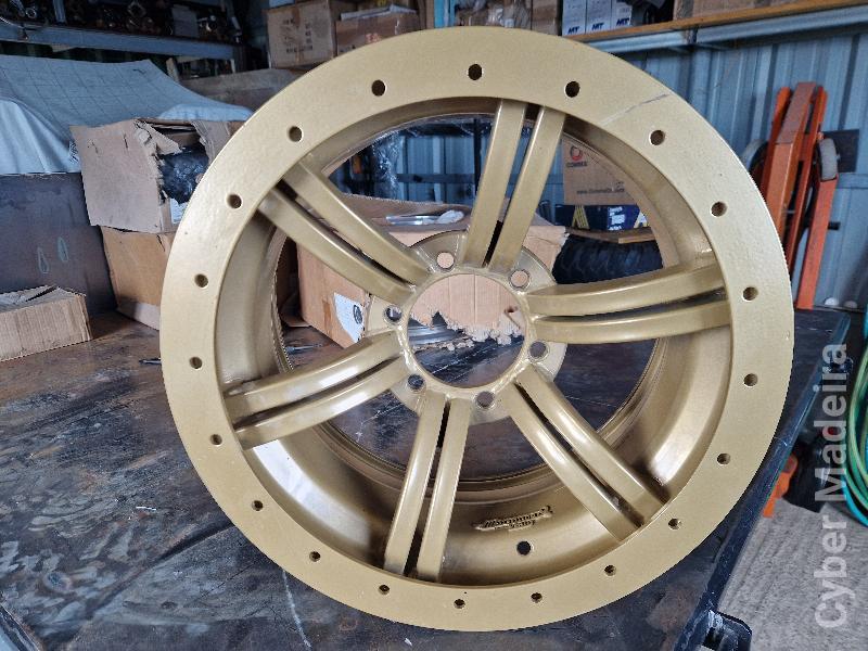 Jantes 4x4 furacão japonesa 17" sem pneus