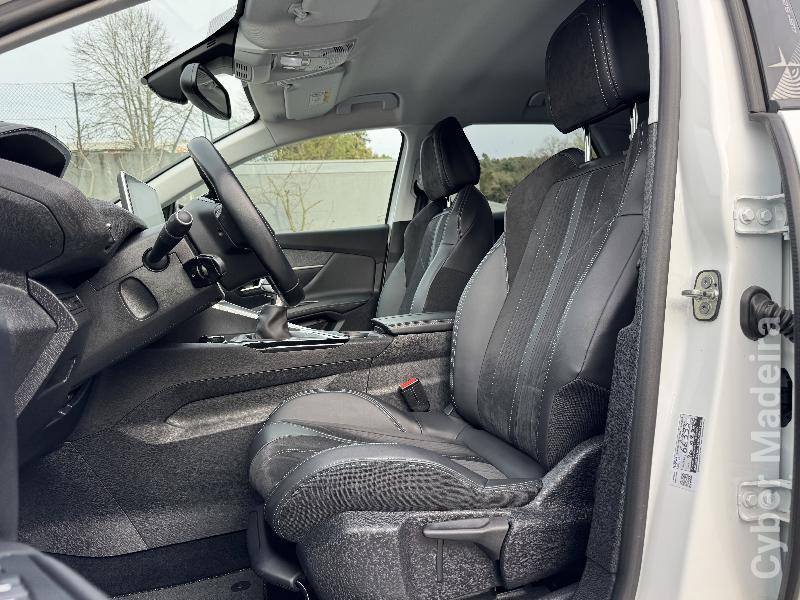 PEUGEOT 3008 PureTech 130 Stop & Start Crossway Gasolina 