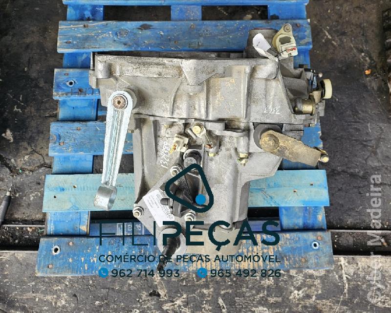 Caixa de velocidades Peugeot 206 1.4 i 75cv Caixa de velocidades Peugeot 206 1.4 i 75cv Manual