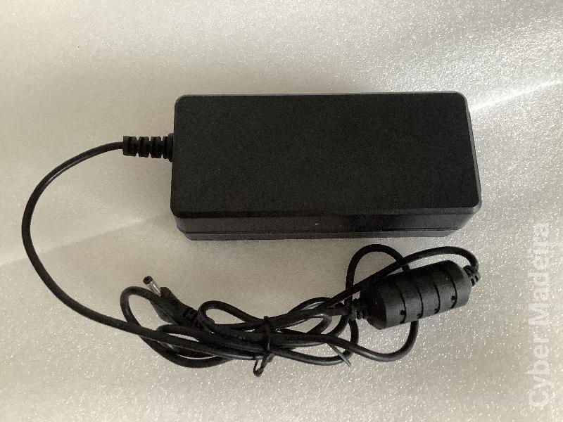 Carregador PG653-1903420DI  19.0V , 3,42A , 65Watts  Outras