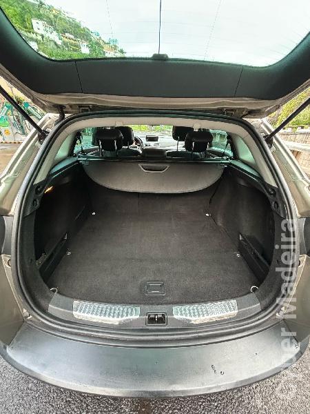 RENAULT MEGANE 3 Sport Tourer 1.5 DCI 110cv Dynamique S Gasóleo
