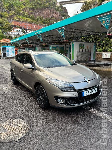 RENAULT MEGANE 3 Sport Tourer 1.5 DCI 110cv Dynamique S Gasóleo