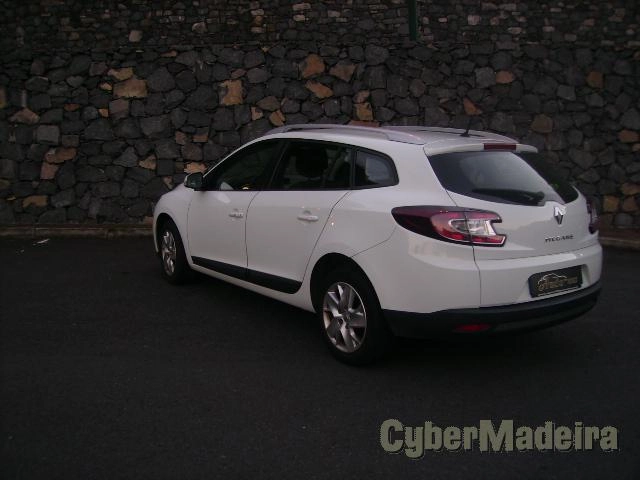 RENAULT MEGANE Authentique 1.5 Dci Gasóleo