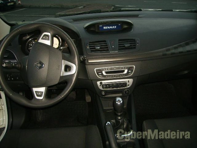 RENAULT MEGANE Authentique 1.5 Dci Gasóleo