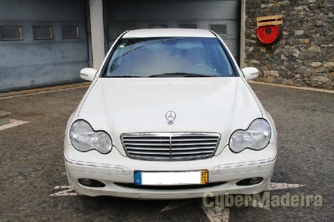 MERCEDES 1879 Mercedes C200 CDI Elegance (203 004) 85