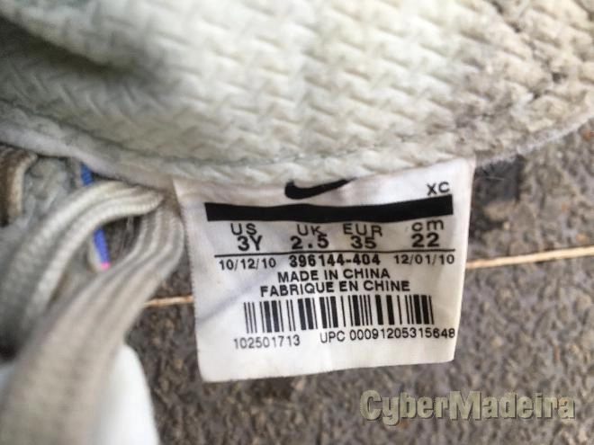 Chuteiras nike 35