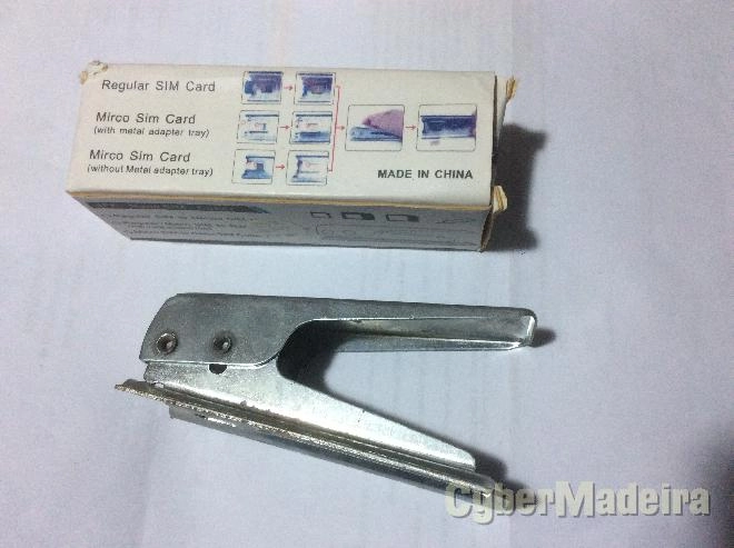 Cortador de cartões SIM para o formato nano SIM