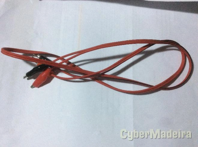 Cabo alimentação com fio vermelho E preto com garras