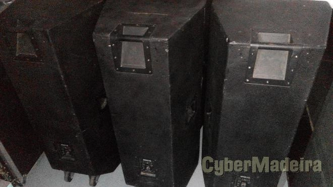 Colunas 1000 watts rms