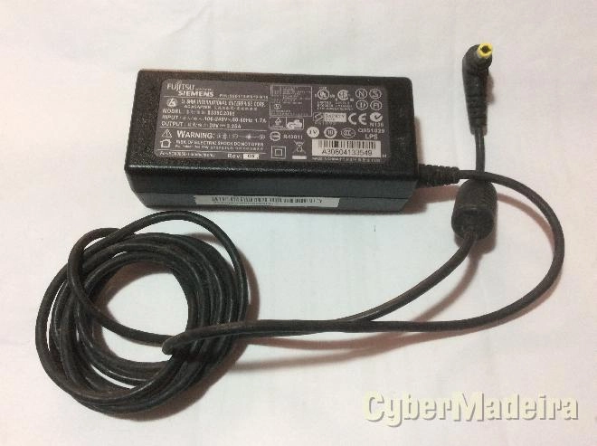 Carregador original computador portatil fujitsu siemens 0335C2065 Fujitsu