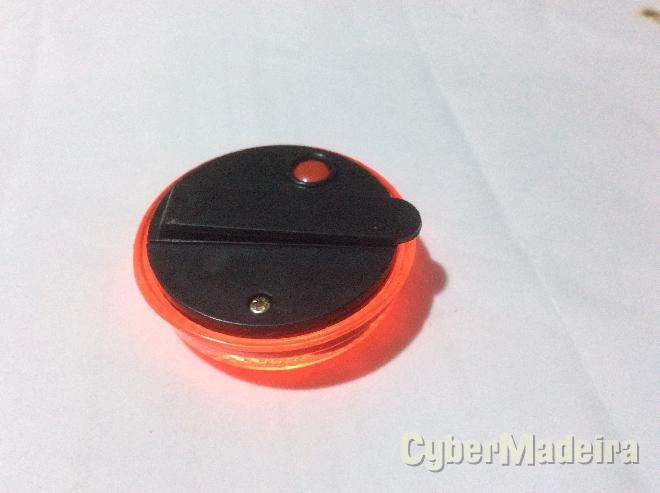 Refletor com led pisca pisca vermelho de alto brilho