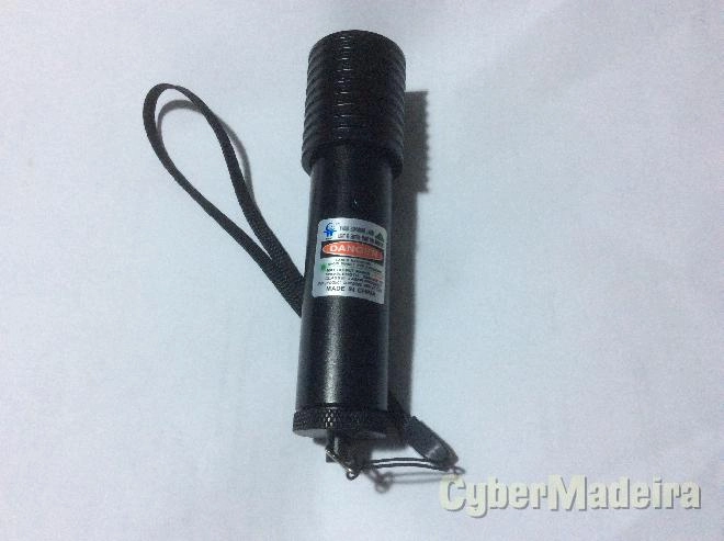 Ponteiro laser verde com bateria recarregável E carregador