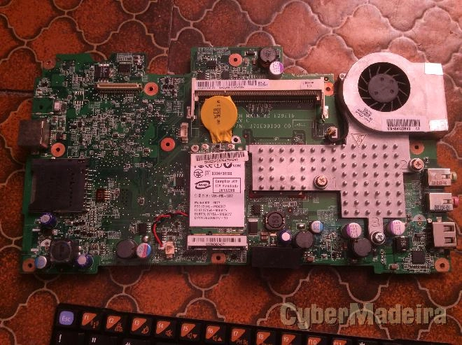Computador portatil magalhaes primeira serie para pecasOutras