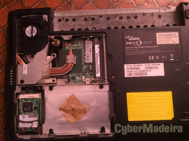 Computador portatil fujitsu siemens amilo SI1520 para pecas Fujitsu