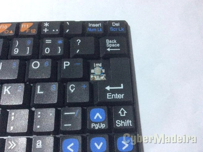 Teclado MP-06896P0-3602 p N:71GE09114-20 computador portatil magalhaes