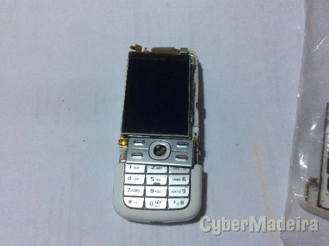 Nokia 5700 para pecas