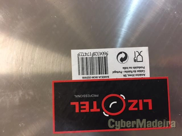 Bandejas em inox novo E usadas - 36CM bolos