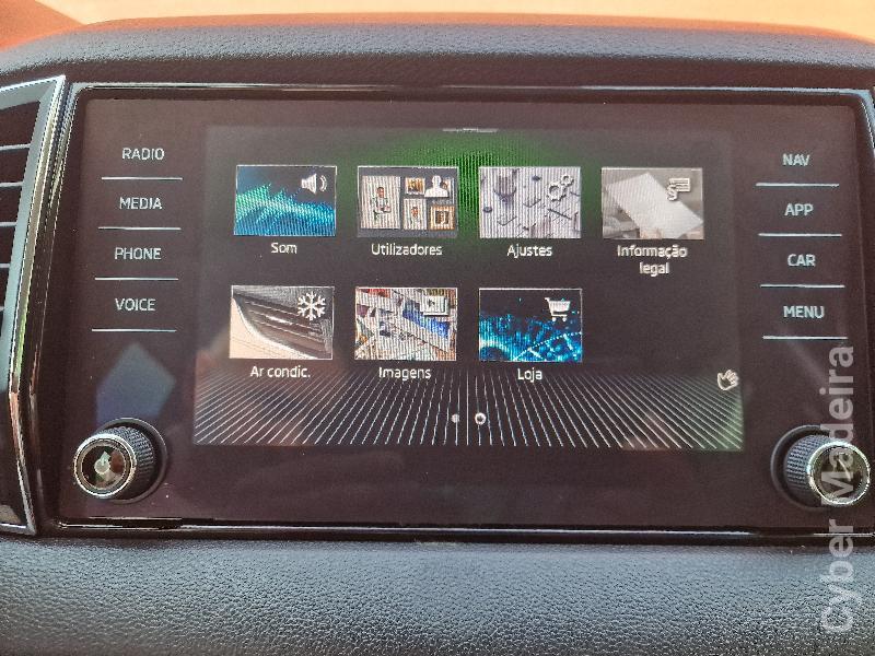 SKODA 120 KAROQ 1.0 TSI STYLE 110CV Gasolina