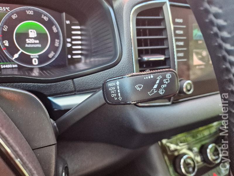 SKODA 120 KAROQ 1.0 TSI STYLE 110CV Gasolina