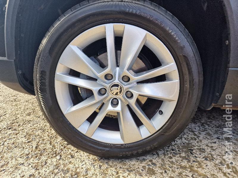SKODA 120 KAROQ 1.0 TSI STYLE 110CV Gasolina