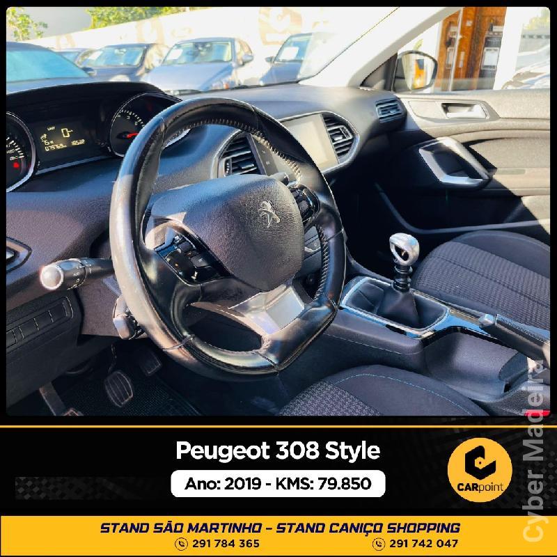 PEUGEOT 308 Style : 1.2cc turbo 130cv Gasolina 