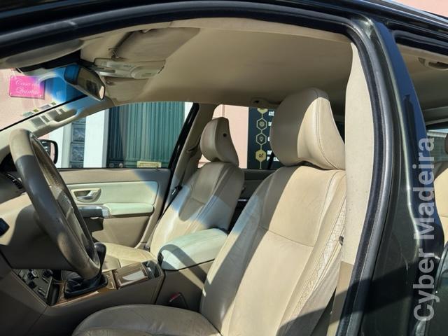VOLVO XC 90 2.4 D5 Nível 3 - 185 CV - 12/2006 Selo Antigo 68,17€ Gasóleo