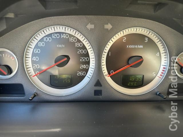 VOLVO XC 90 2.4 D5 Nível 3 - 185 CV - 12/2006 Selo Antigo 68,17€ Gasóleo