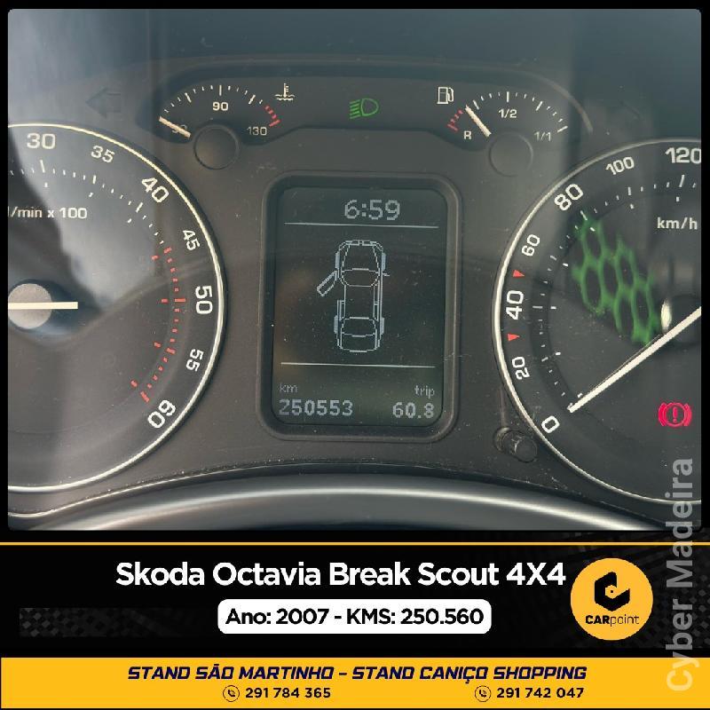 SKODA OCTAVIA Break Scout 4X4 : 2.0cc TDi 140cv Gasóleo 