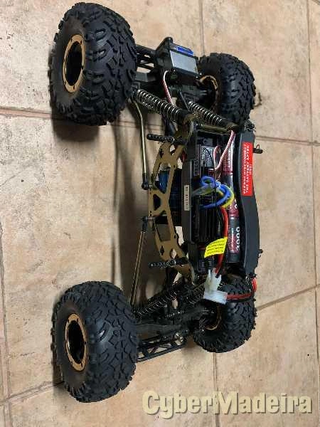 2 Rock Crawler Maverick Scout