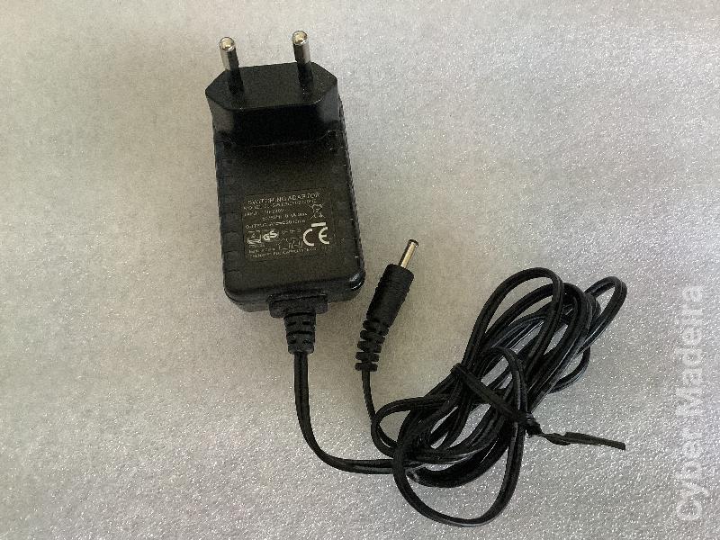 Adaptador AC / Carregador FJ-SW1260502000DE  5V , 2000mA