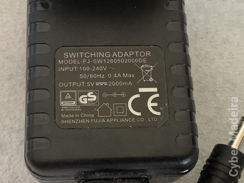 Adaptador AC / Carregador FJ-SW1260502000DE  5V , 2000mA